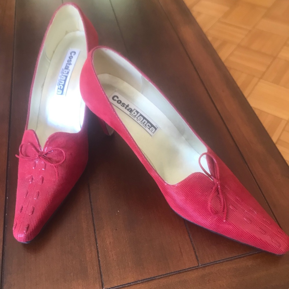Costa Blanca red shoes